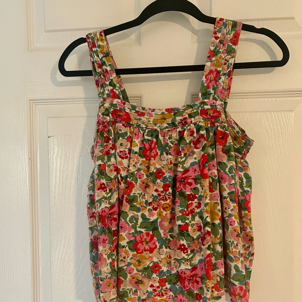 Natural Life Top Womens SM Pleated Floral Flowy Tank Cropped Fairy Cottagecore